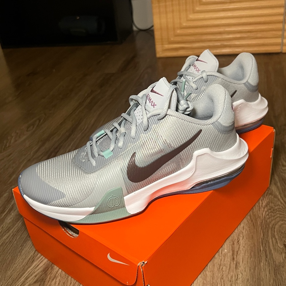 Nike Air Max Impact 4 Sneakers